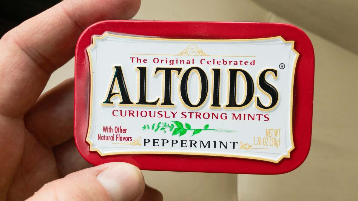 如何制作 Altoids 锡制生存工具包