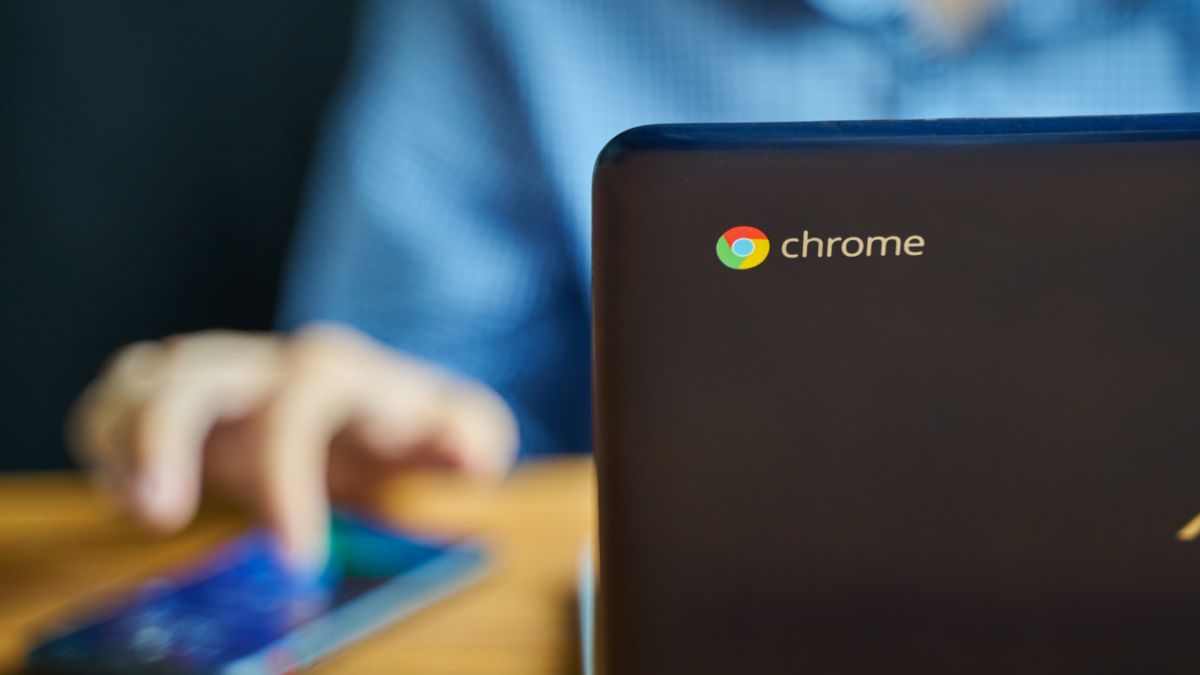 如何在 Chromebook 和“真正的”笔记本电脑之间做出选择